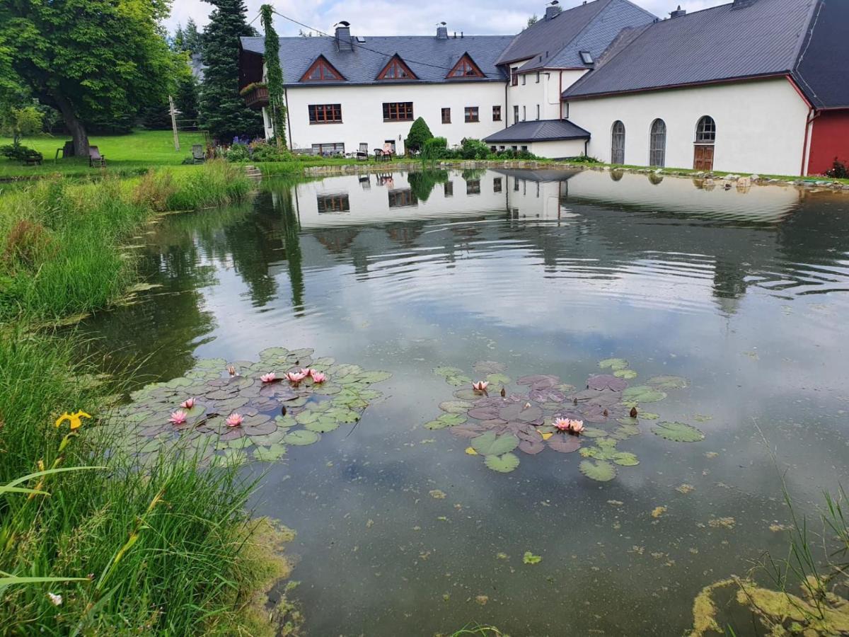 Gasthof-Pension Rotes Haus โอเบอร์วีเซินธาล ภายนอก รูปภาพ